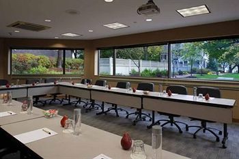 Chauncey Hotel And Conference Center