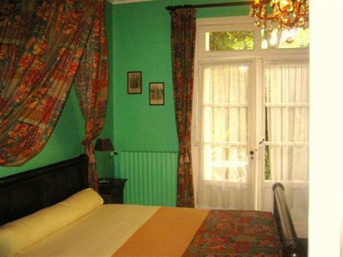 Hotel H�tel Ch�teau Des Jacobins