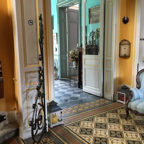 Hotel H�tel Ch�teau Des Jacobins