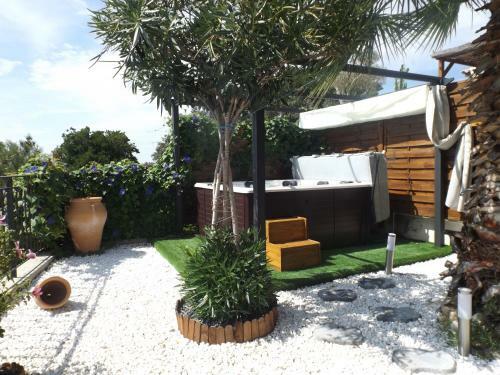 Bed & Breakfast Gite Les Bois 1