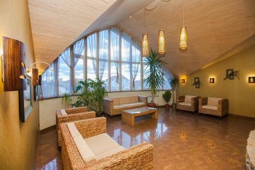 Hotel Maxim Marine Yacht Club