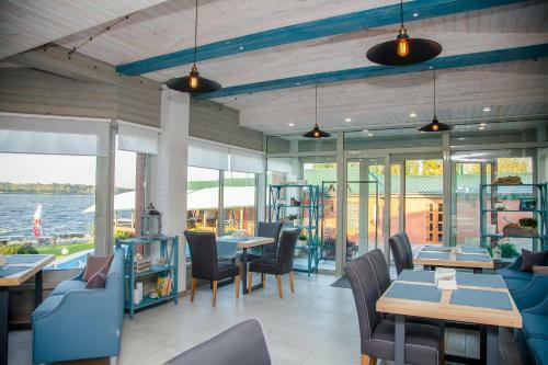 Hotel Maxim Marine Yacht Club