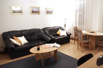 Checkvienna - Edelhof Apartments