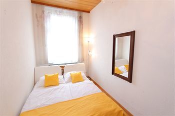 Checkvienna - Edelhof Apartments