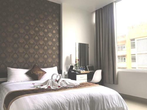 Liberty Hue Center Hotel