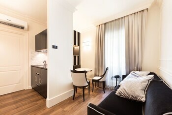 La Residenza Verona House