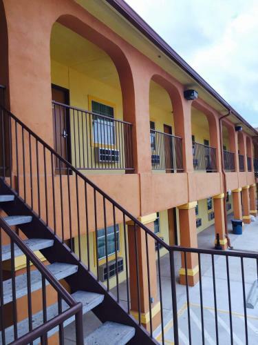 Hotel Texan Inn And Suites Tilden