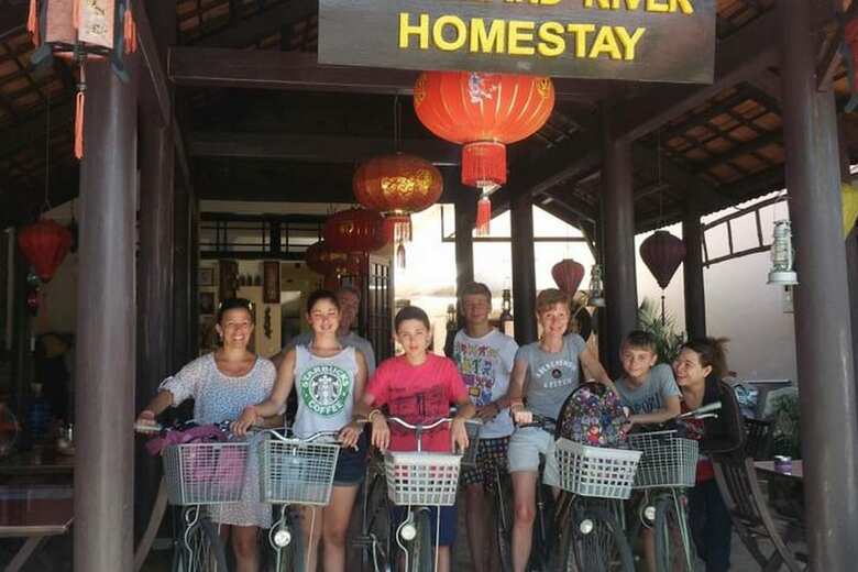 Hostal Homeland River Homestay