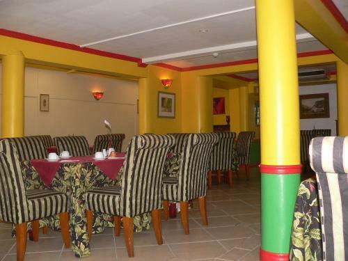 Coblentz Inn Boutique Hotel
