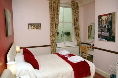Hostal Laurel Bank Guest House