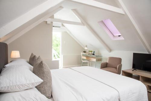 River Manor Boutique Hotel And Spa