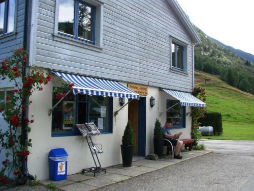 Hotel Nesheim Hytter & Camping