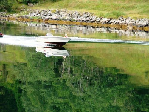 Hotel Nesheim Hytter & Camping
