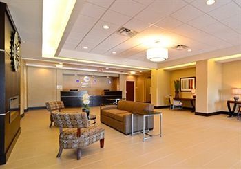 Hotel Comfort Inn & Suites Fort Campbell
