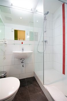 Aparthotel Actilingua Apartment Pension