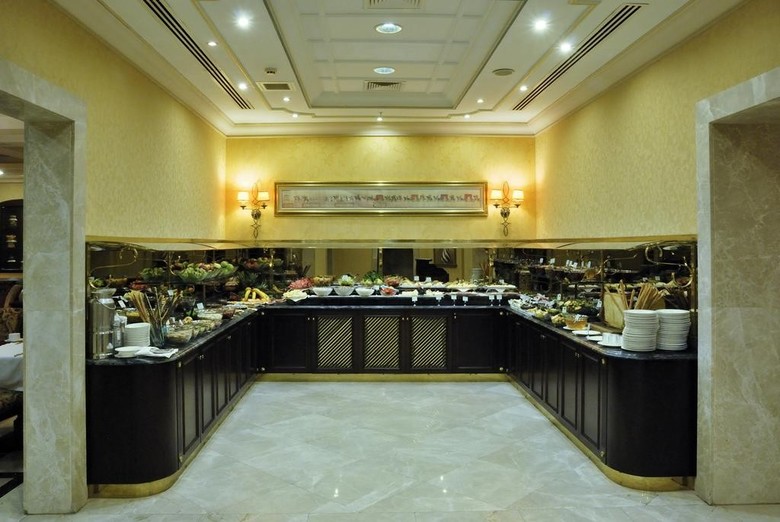 Central Palace Hotel