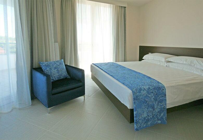 Blu Suite Hotel