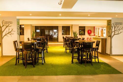 Apartamento Three Cities Urban Park Hotel And Spa