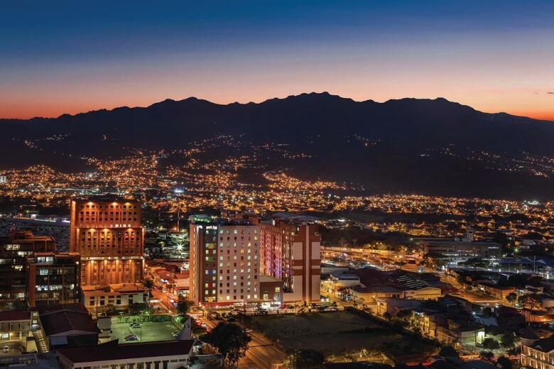 D Sabana Hotel San Jos�