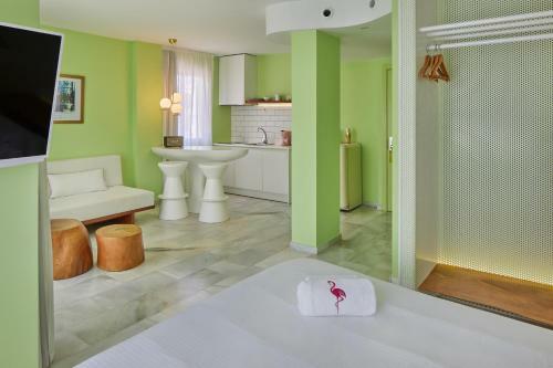 Hotel Tropicana Ibiza Suites - Adults Only