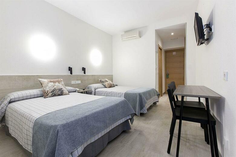 Hostal Castilla II Puerta Del Sol