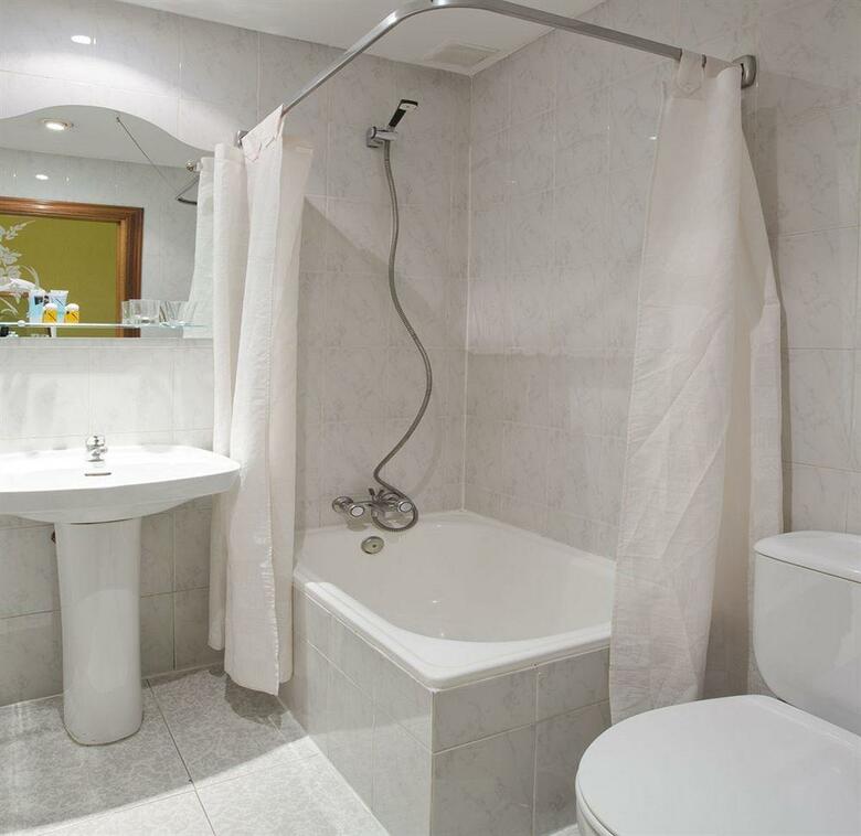 Hostal Castilla II Puerta Del Sol