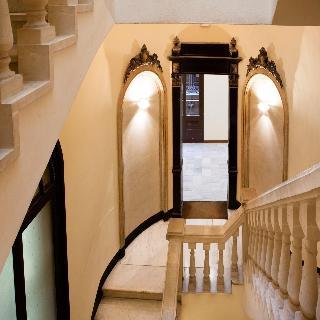 Apartamentos Bacardi Central Suites