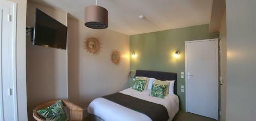 Hotel H�tel De La C�te Fleurie