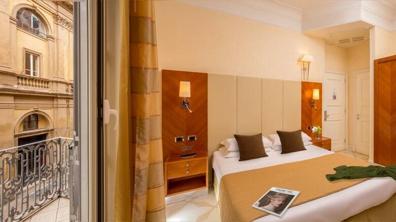 Suite Opera Rooms