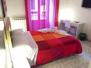 Hostal Roman Holidays Rooms Otranto