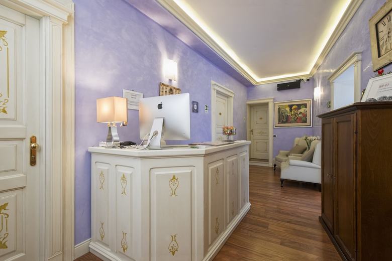 Hostal Navona Tower Relais
