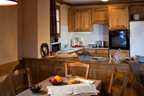 Apartamento Les Chalets Du Soleil Authentiques Les Menuires