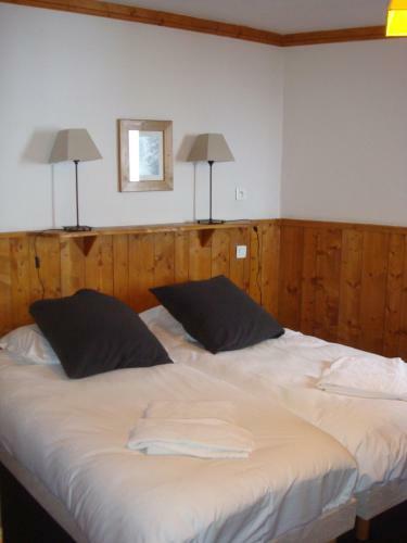 Apartamento Les Chalets Du Soleil Authentiques Les Menuires