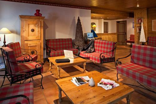 Apartamento Les Chalets Du Soleil Authentiques Les Menuires