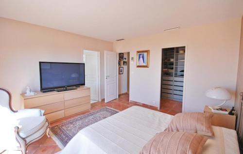 Holiday Home Sainte Maxime Ab-1466