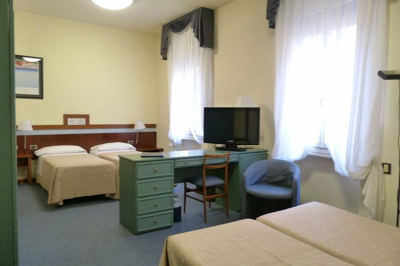 Hotel Centrale Byron