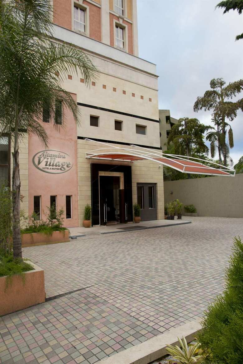 Hotel Altamira Village