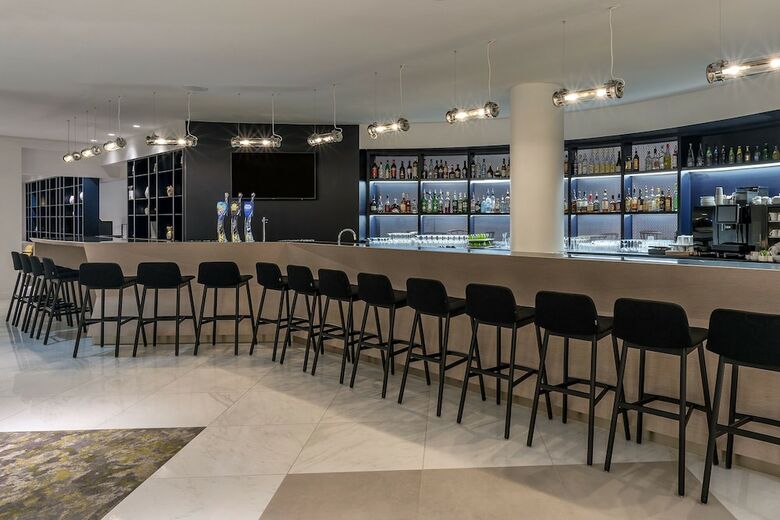 Hotel Radisson Blu Charles De Gaulle Airport