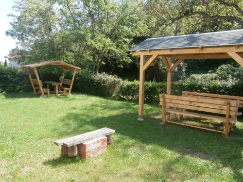 Apartamento Eperfa Vend�gh�z