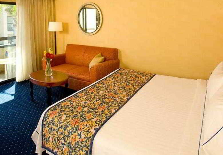 Hotel Courtyard By Marriott San Diego Sorrento Mesa