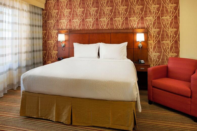 Hotel Courtyard By Marriott San Diego Sorrento Mesa