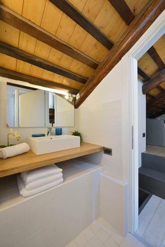 Sea To Sky Apartments Faville