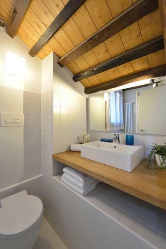 Sea To Sky Apartments Faville