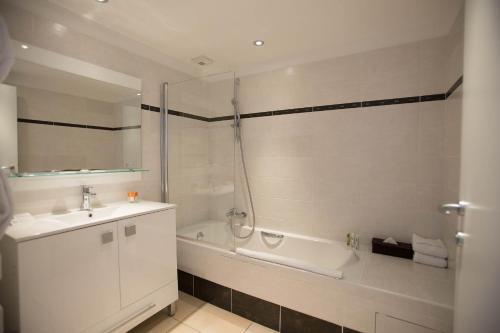Royal Antibes - Luxury Hotel, Residence, Beach & Spa
