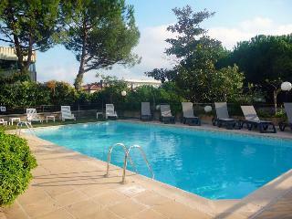 Hotel H�tel Campanile Antibes