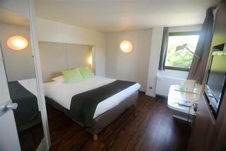 Hotel H�tel Campanile Antibes