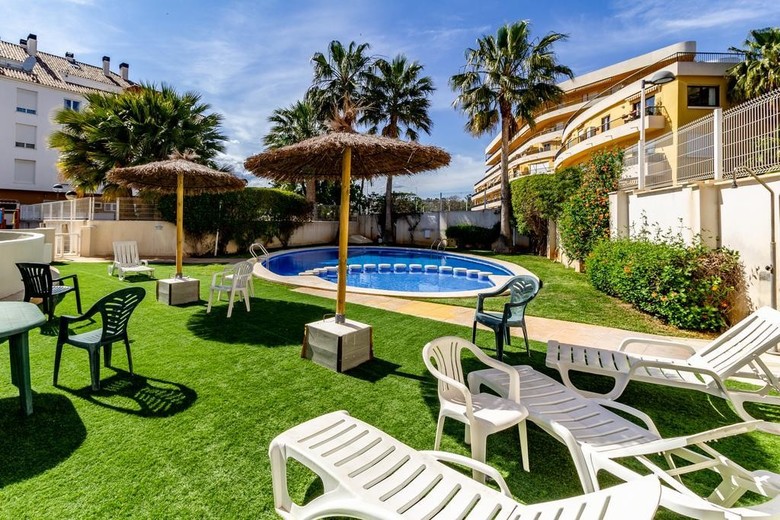 Hotel Realrent Calamora
