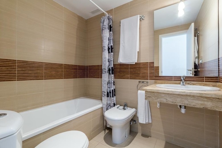 Hotel Realrent Calamora