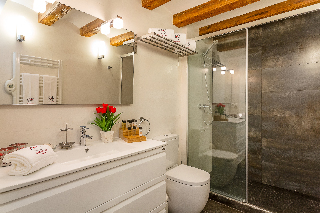 Apartamentos Homearound Vintage Suites