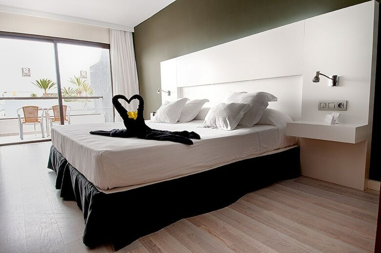 Hotel Romantic Fantasia Dreams